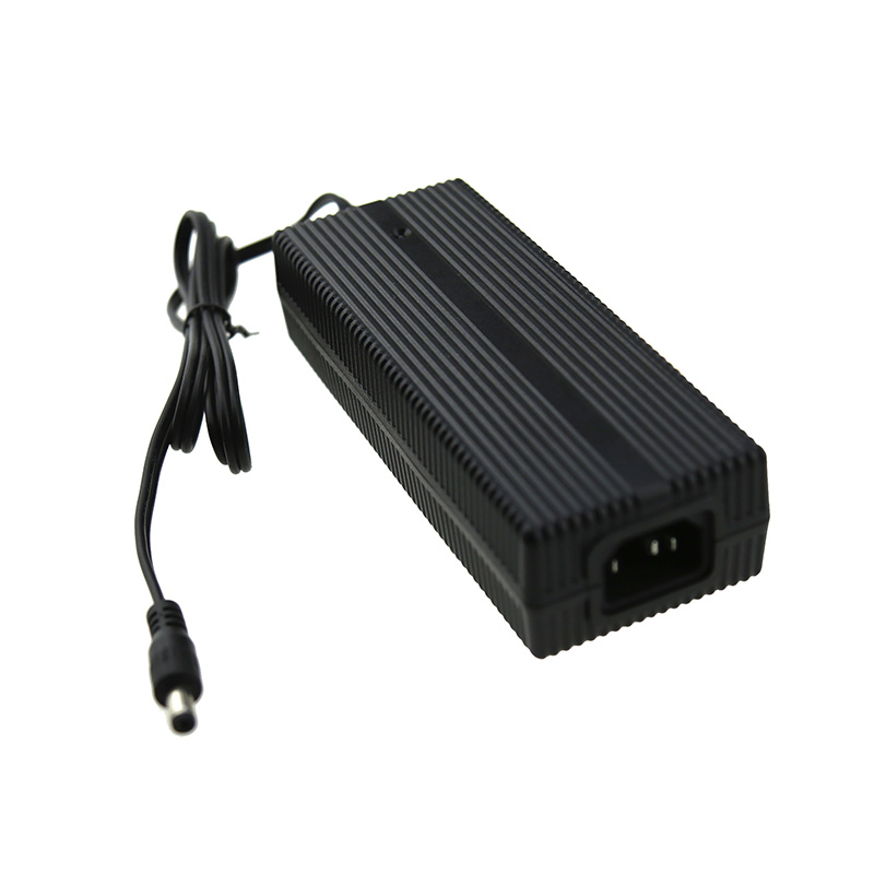 KC Listed 14.6V 6A LiFePO4 Battery Charger FY1506000